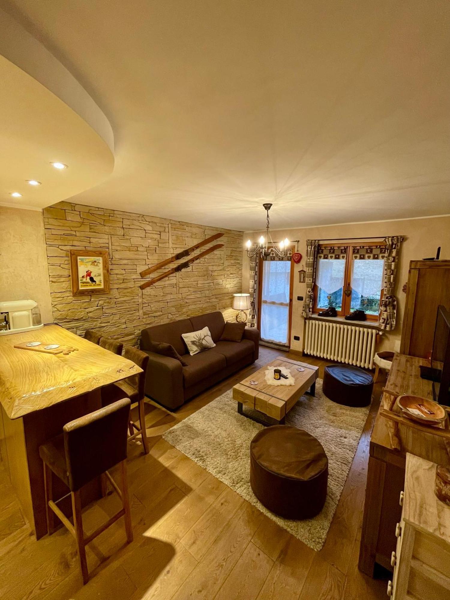Appartement La Casa Del Cervo à Limone Piemonte Extérieur photo