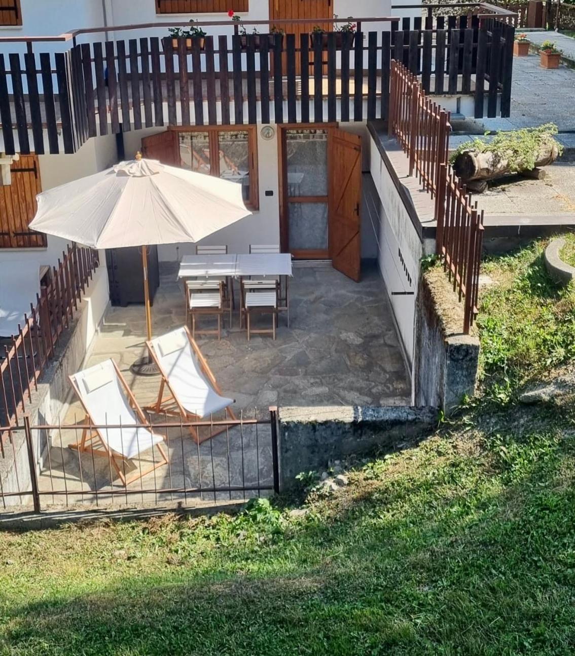 Appartement La Casa Del Cervo à Limone Piemonte Extérieur photo
